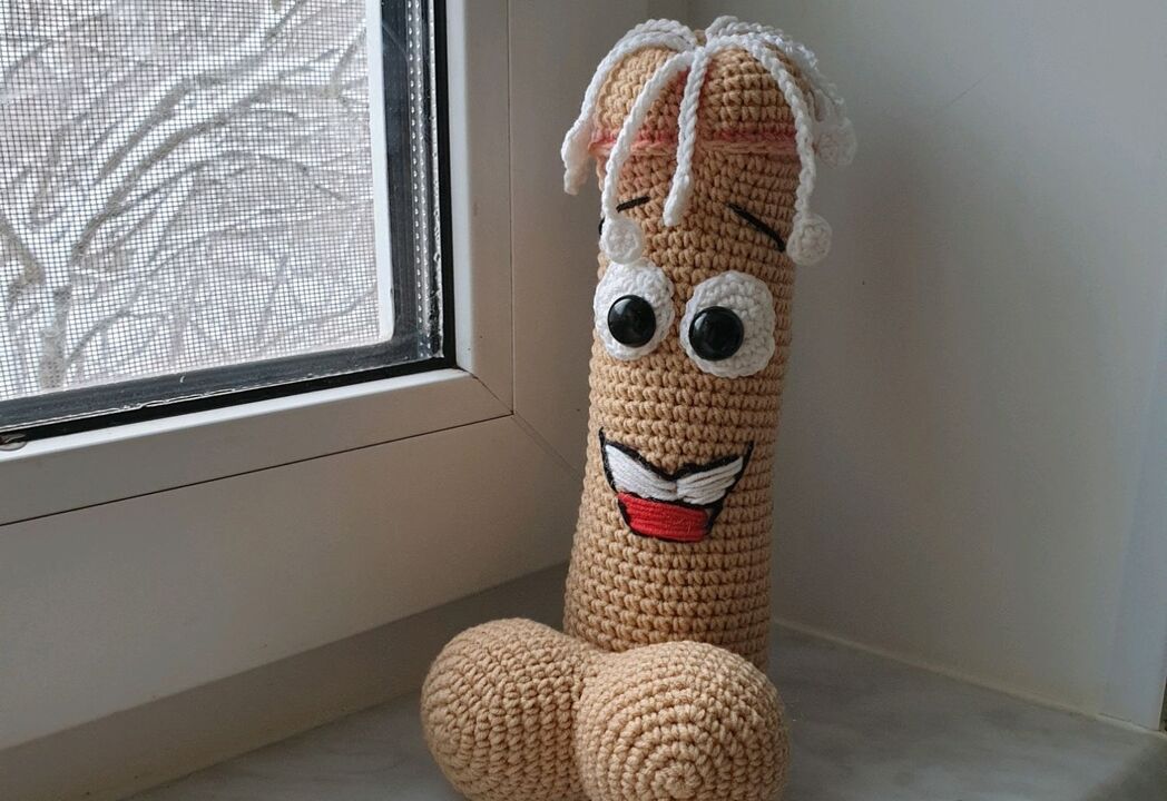 pletena igrača simbolizira povečan penis